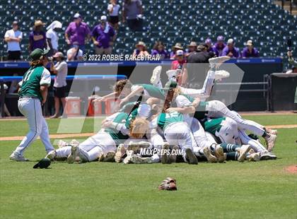 Thumbnail 1 in Valley Mills vs. Shiner (UIL 2A Baseball Final) photogallery.