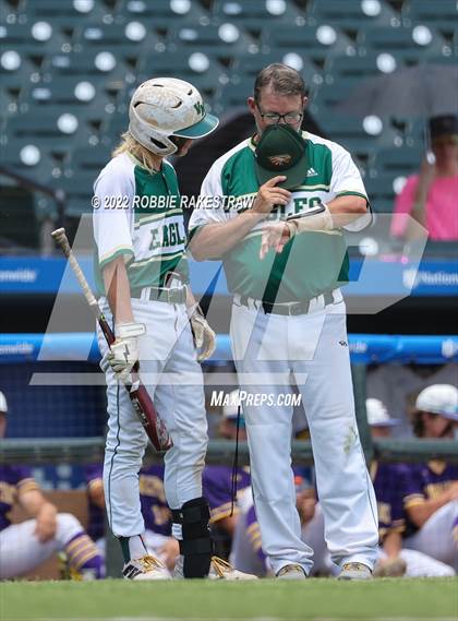 Thumbnail 1 in Valley Mills vs. Shiner (UIL 2A Baseball Final) photogallery.