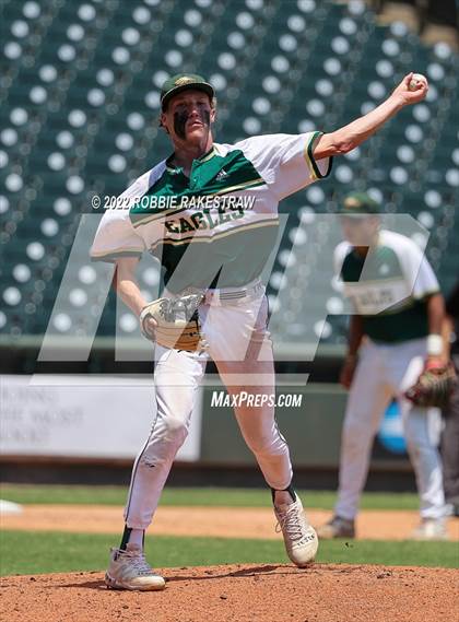 Thumbnail 3 in Valley Mills vs. Shiner (UIL 2A Baseball Final) photogallery.