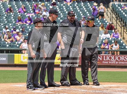 Thumbnail 3 in Valley Mills vs. Shiner (UIL 2A Baseball Final) photogallery.