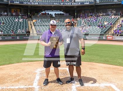 Thumbnail 3 in Valley Mills vs. Shiner (UIL 2A Baseball Final) photogallery.