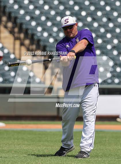 Thumbnail 3 in Valley Mills vs. Shiner (UIL 2A Baseball Final) photogallery.