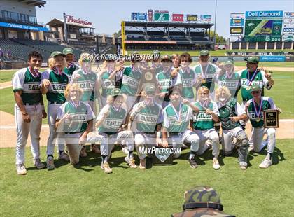 Thumbnail 1 in Valley Mills vs. Shiner (UIL 2A Baseball Final) photogallery.