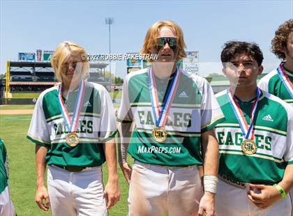 Thumbnail 3 in Valley Mills vs. Shiner (UIL 2A Baseball Final) photogallery.
