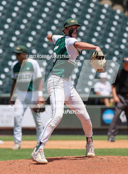 Thumbnail 3 in Valley Mills vs. Shiner (UIL 2A Baseball Final) photogallery.