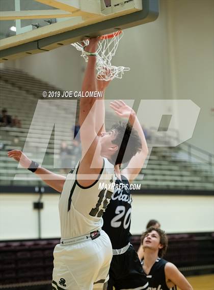 Thumbnail 3 in Reagan [Ronald] vs Clark photogallery.