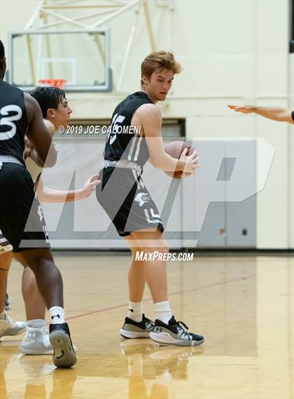 Thumbnail 2 in Reagan [Ronald] vs Clark photogallery.