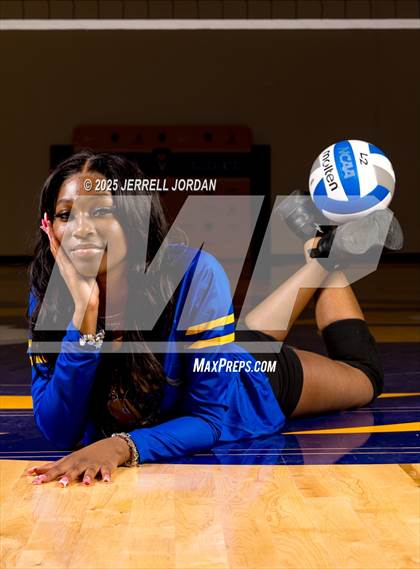 Thumbnail 1 in Henderson Collegiate (Team & Individual) photogallery.