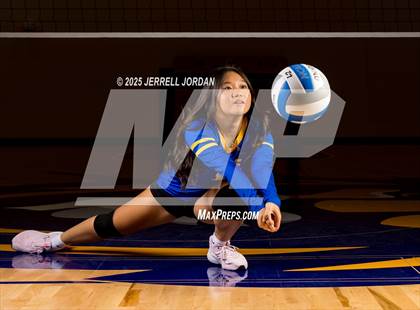 Thumbnail 2 in Henderson Collegiate (Team & Individual) photogallery.