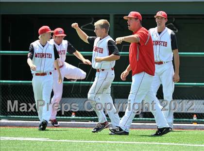 Thumbnail 1 in Muenster vs. Dodd City (UIL 1A Region 2 Quarterfinal Playoff) photogallery.