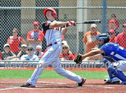 Thumbnail 3 in Muenster vs. Dodd City (UIL 1A Region 2 Quarterfinal Playoff) photogallery.