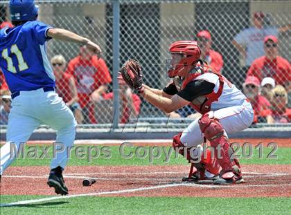 Thumbnail 3 in Muenster vs. Dodd City (UIL 1A Region 2 Quarterfinal Playoff) photogallery.