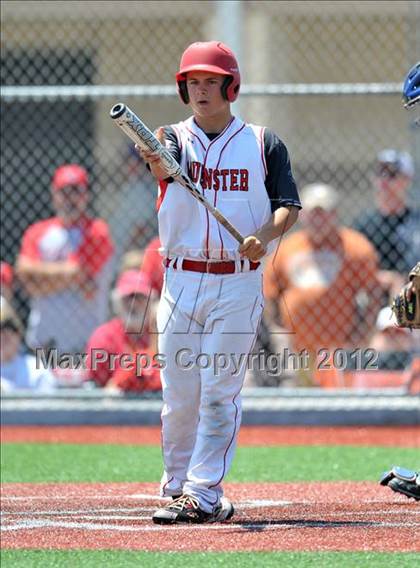 Thumbnail 3 in Muenster vs. Dodd City (UIL 1A Region 2 Quarterfinal Playoff) photogallery.