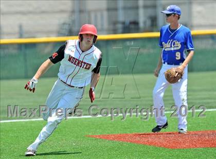 Thumbnail 3 in Muenster vs. Dodd City (UIL 1A Region 2 Quarterfinal Playoff) photogallery.