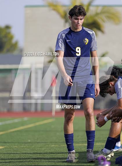 Thumbnail 1 in Venice vs Millikan (South High Holiday Soccer Tournament) photogallery.