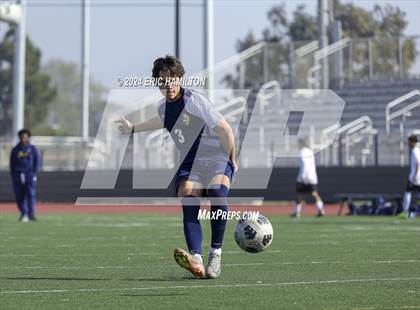 Thumbnail 2 in Venice vs Millikan (South High Holiday Soccer Tournament) photogallery.
