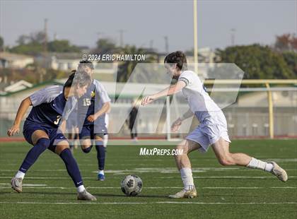 Thumbnail 2 in Venice vs Millikan (South High Holiday Soccer Tournament) photogallery.