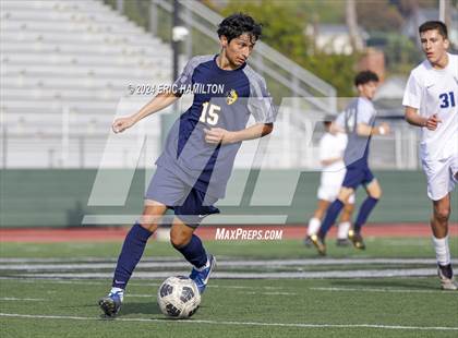 Thumbnail 3 in Venice vs Millikan (South High Holiday Soccer Tournament) photogallery.