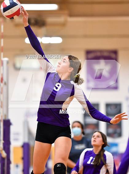 Thumbnail 1 in Lowry vs Yerington (Yerington Tournament) photogallery.