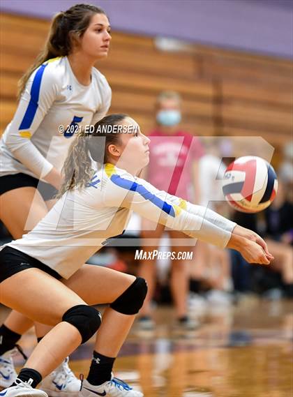 Thumbnail 2 in Lowry vs Yerington (Yerington Tournament) photogallery.