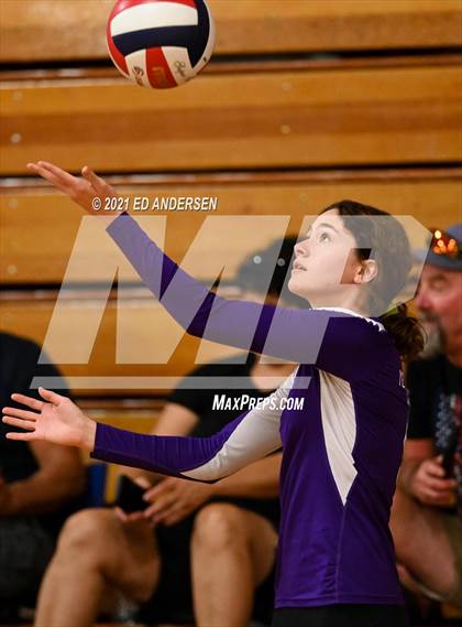 Thumbnail 2 in Lowry vs Yerington (Yerington Tournament) photogallery.