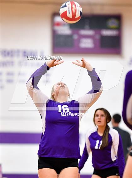 Thumbnail 3 in Lowry vs Yerington (Yerington Tournament) photogallery.