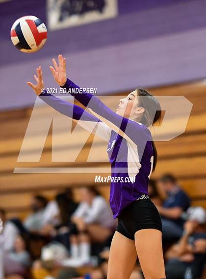 Thumbnail 2 in Lowry vs Yerington (Yerington Tournament) photogallery.