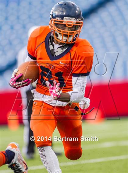 Thumbnail 1 in Bennett/Olmsted vs. Cheektowaga (Section 6 Class B Semifinal) photogallery.