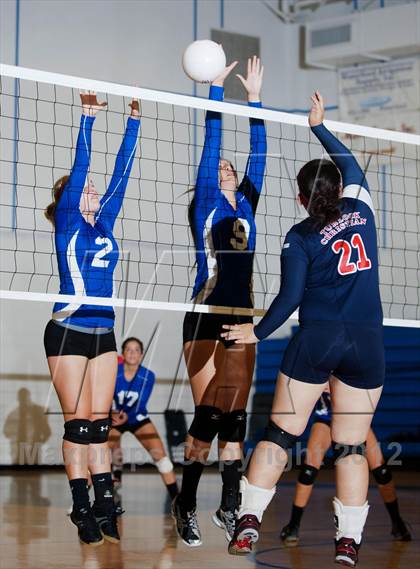 Thumbnail 3 in Turlock Christian vs. Waterford photogallery.