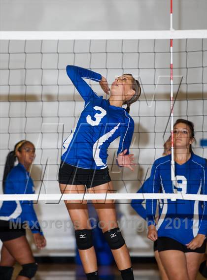 Thumbnail 1 in Turlock Christian vs. Waterford photogallery.