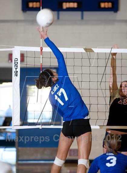 Thumbnail 3 in Turlock Christian vs. Waterford photogallery.