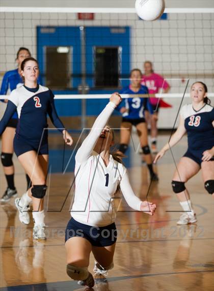 Thumbnail 3 in Turlock Christian vs. Waterford photogallery.
