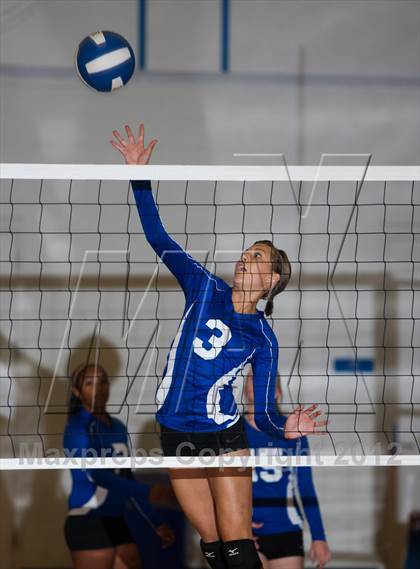 Thumbnail 1 in Turlock Christian vs. Waterford photogallery.