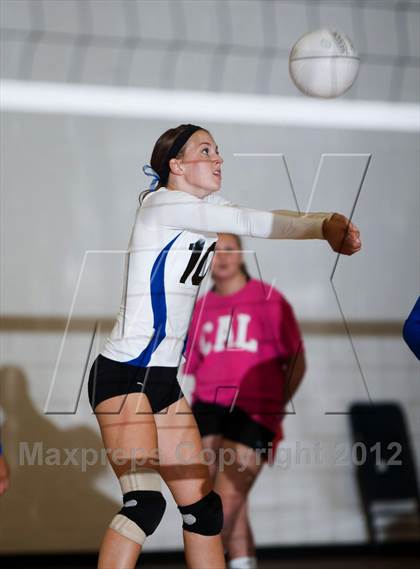 Thumbnail 3 in Turlock Christian vs. Waterford photogallery.