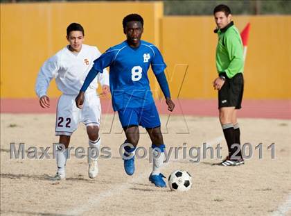 Thumbnail 3 in Salpointe Catholic vs. Palo Verde (Chris Mair Tournament) photogallery.