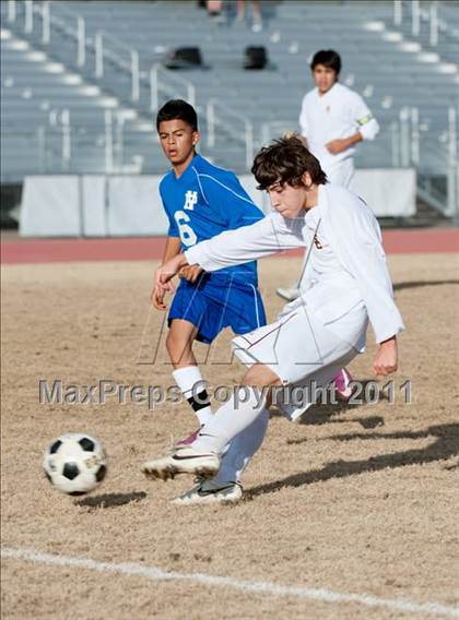 Thumbnail 1 in Salpointe Catholic vs. Palo Verde (Chris Mair Tournament) photogallery.