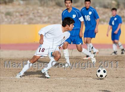 Thumbnail 1 in Salpointe Catholic vs. Palo Verde (Chris Mair Tournament) photogallery.