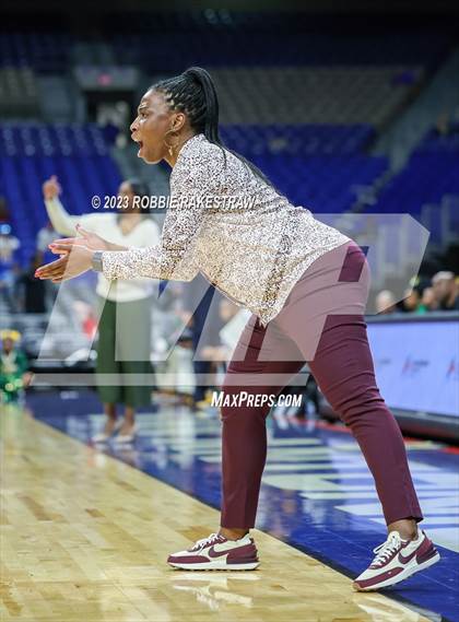 Thumbnail 1 in Pearland vs. DeSoto (UIL 6A Basketball State Semifinal) photogallery.