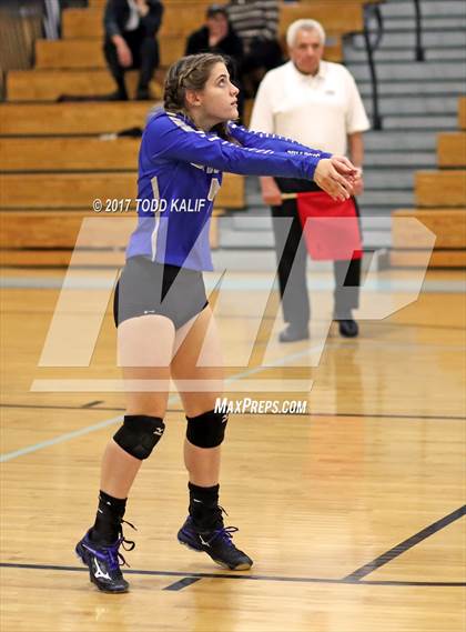 Thumbnail 2 in Coginchaug Regional vs. Lyman Memorial (CIAC Class S Semifinal) photogallery.