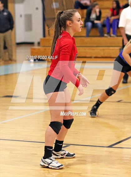 Thumbnail 1 in Coginchaug Regional vs. Lyman Memorial (CIAC Class S Semifinal) photogallery.