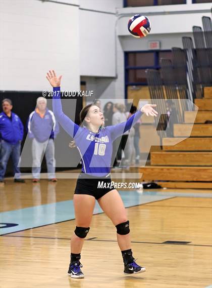 Thumbnail 3 in Coginchaug Regional vs. Lyman Memorial (CIAC Class S Semifinal) photogallery.