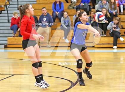 Thumbnail 2 in Coginchaug Regional vs. Lyman Memorial (CIAC Class S Semifinal) photogallery.