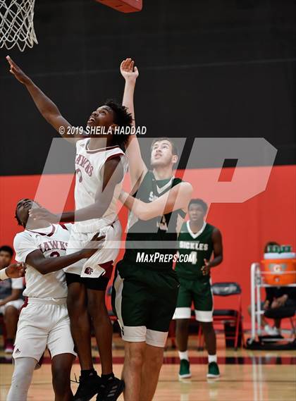 Thumbnail 3 in Sickles vs Santa Fe Catholic (Sun Bash Tournament) photogallery.