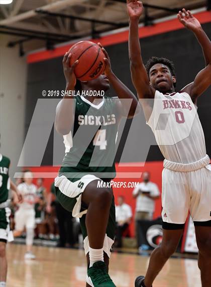 Thumbnail 2 in Sickles vs Santa Fe Catholic (Sun Bash Tournament) photogallery.
