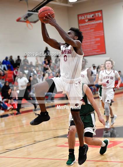 Thumbnail 3 in Sickles vs Santa Fe Catholic (Sun Bash Tournament) photogallery.