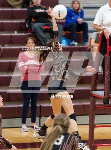 Thumbnail 2 in Erie @ Cheyenne Mountain (CHSAA 4A Region 3) photogallery.