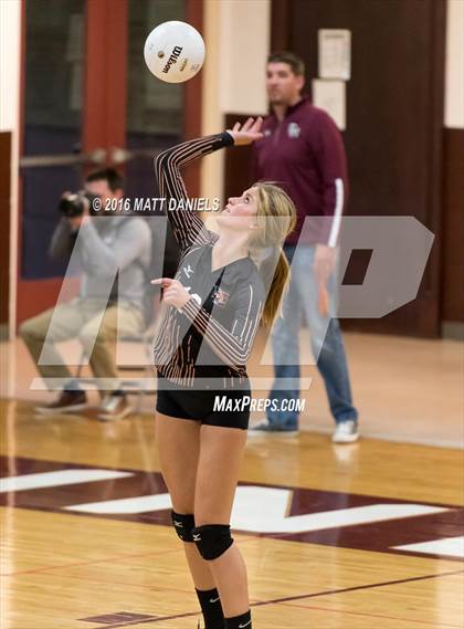 Thumbnail 2 in Erie @ Cheyenne Mountain (CHSAA 4A Region 3) photogallery.