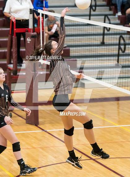 Thumbnail 2 in Erie @ Cheyenne Mountain (CHSAA 4A Region 3) photogallery.
