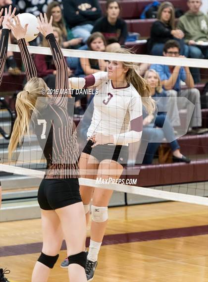 Thumbnail 2 in Erie @ Cheyenne Mountain (CHSAA 4A Region 3) photogallery.