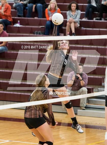 Thumbnail 2 in Erie @ Cheyenne Mountain (CHSAA 4A Region 3) photogallery.